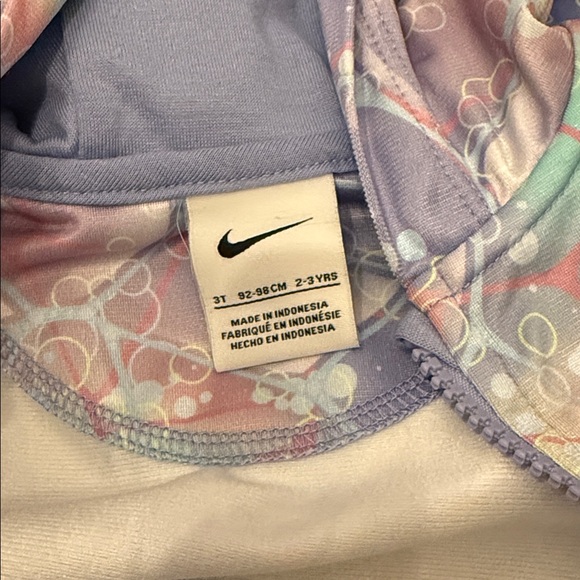 Nike Abstract Pattern Hoodie and Leggings Bundle - 3T - Picture 2 of 4